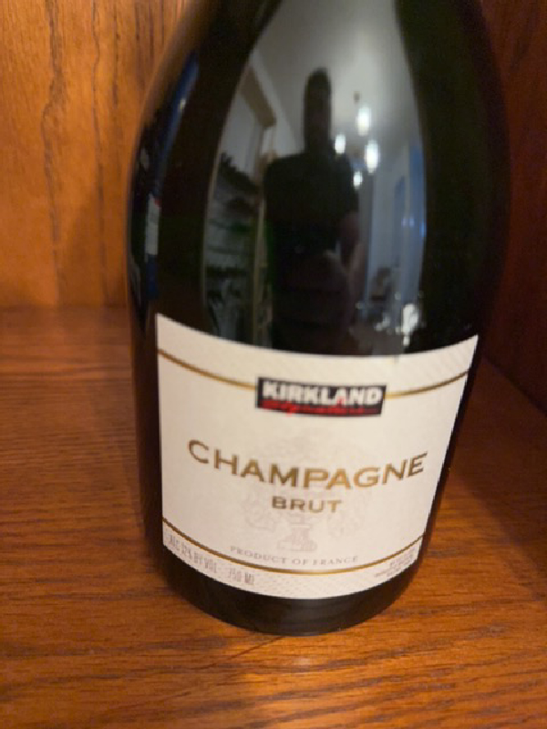Kirkland Signature Champagne Brut - Image 1
