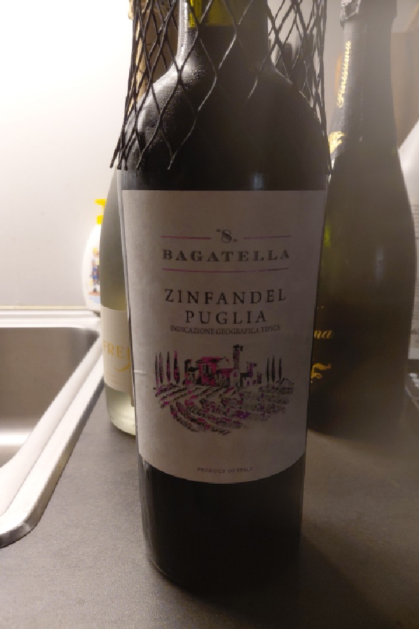 8 Bagatella Zinfandel - Image 1