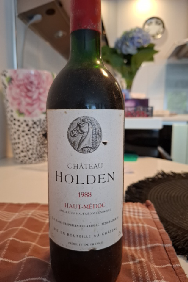 Château Holden Haut-Médoc - Image 1