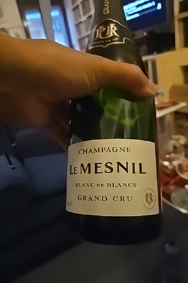 Blanc de Blancs Grand Cru Brut NV - Image 1