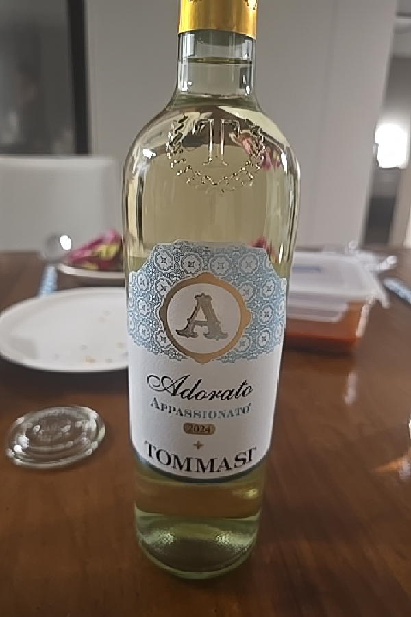 Adorato Appassionato Bianco - Image 1