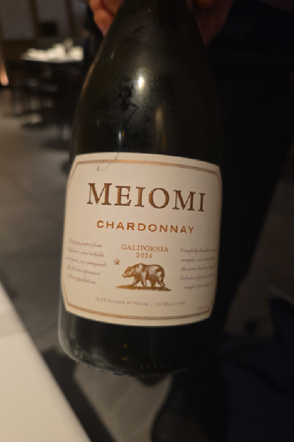 Meiomi Chardonnay - Image 1