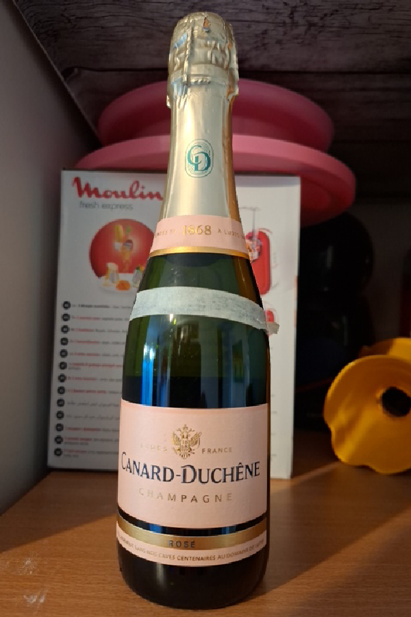 Canard-Duchêne Brut Rosé - Image 1