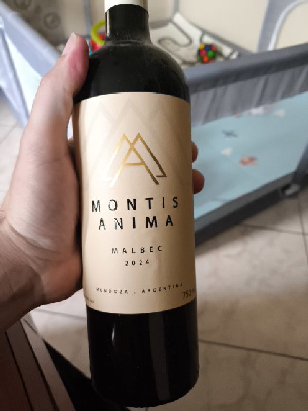 Montis Anima Malbec - Image 1
