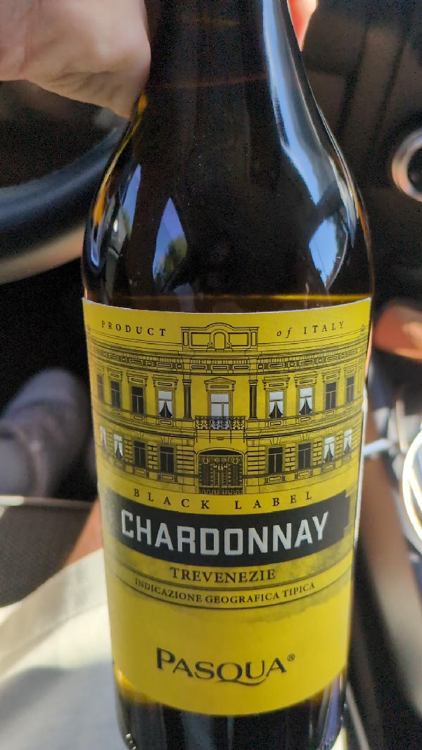 Black Label Chardonnay - Image 1