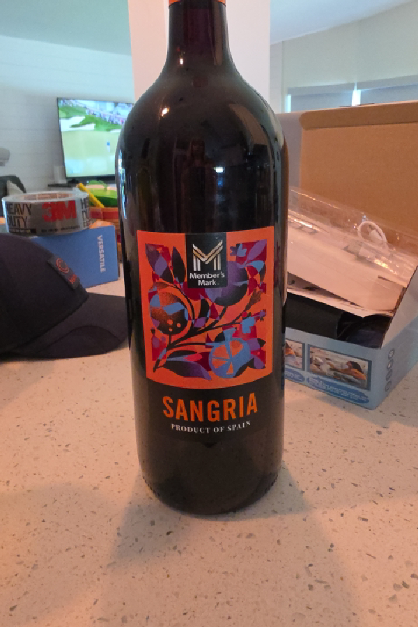 Member's Mark Sangria - Image 1