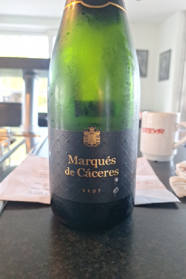 Marqués de Cáceres Cava Brut - Image 1