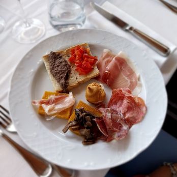 Toscano Villa Vecchia - Image 1