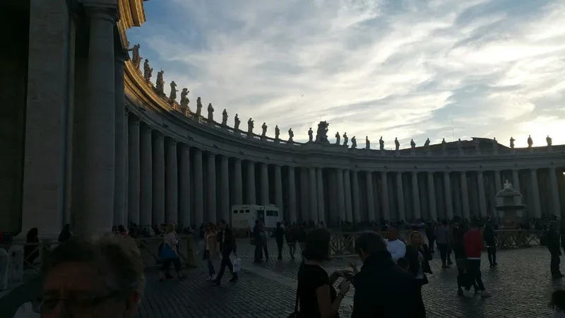 St Peters Cathedral, photo 2 of 6