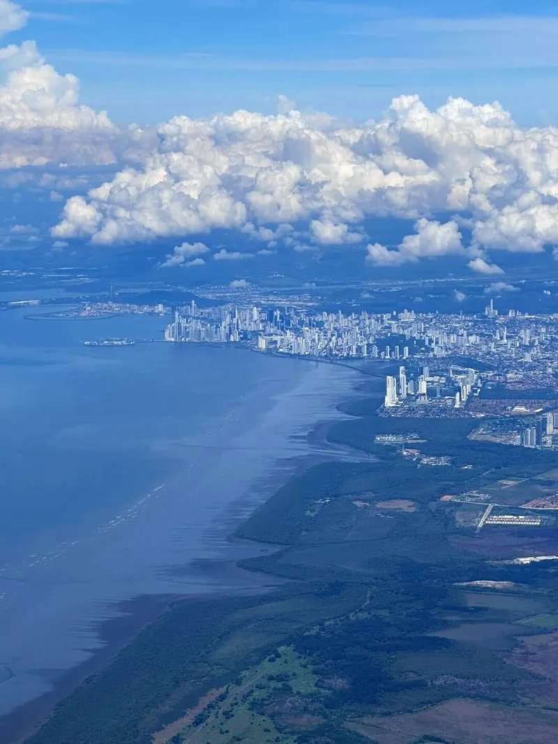 Flying into Panama 🇵🇦, photo 4 of 4