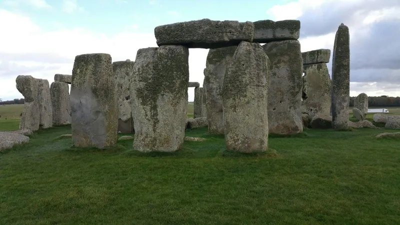 Stonehenge, photo 4 of 5