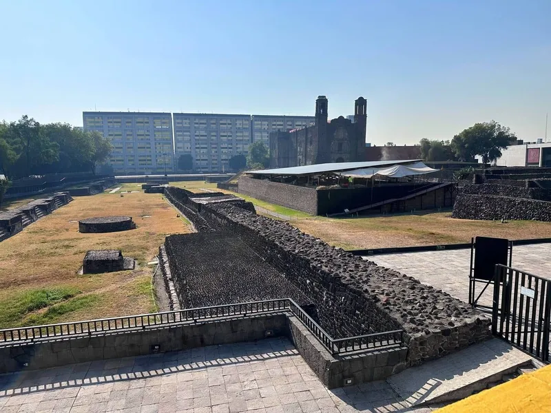 Plaza de las Tres Culturas, photo 1 of 2