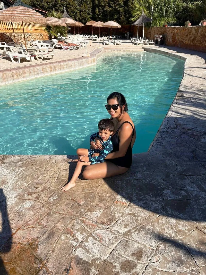 Thermal pools, photo 2 of 4