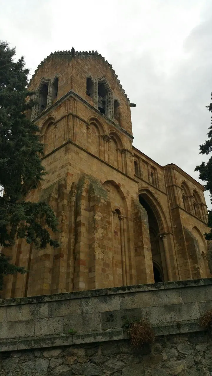Avila, photo 4 of 4