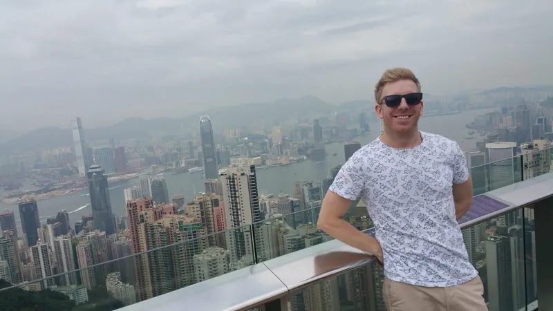 Up to Victoria Peak for a great view, photo 12 of 16