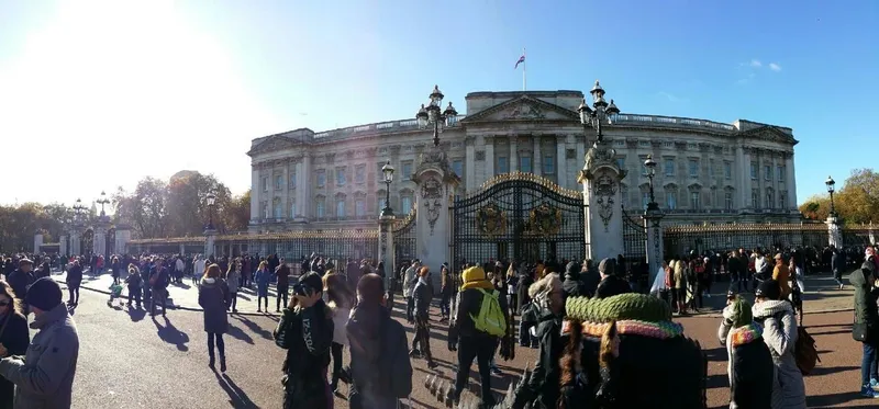 Buckingham Palace, photo 5 of 6