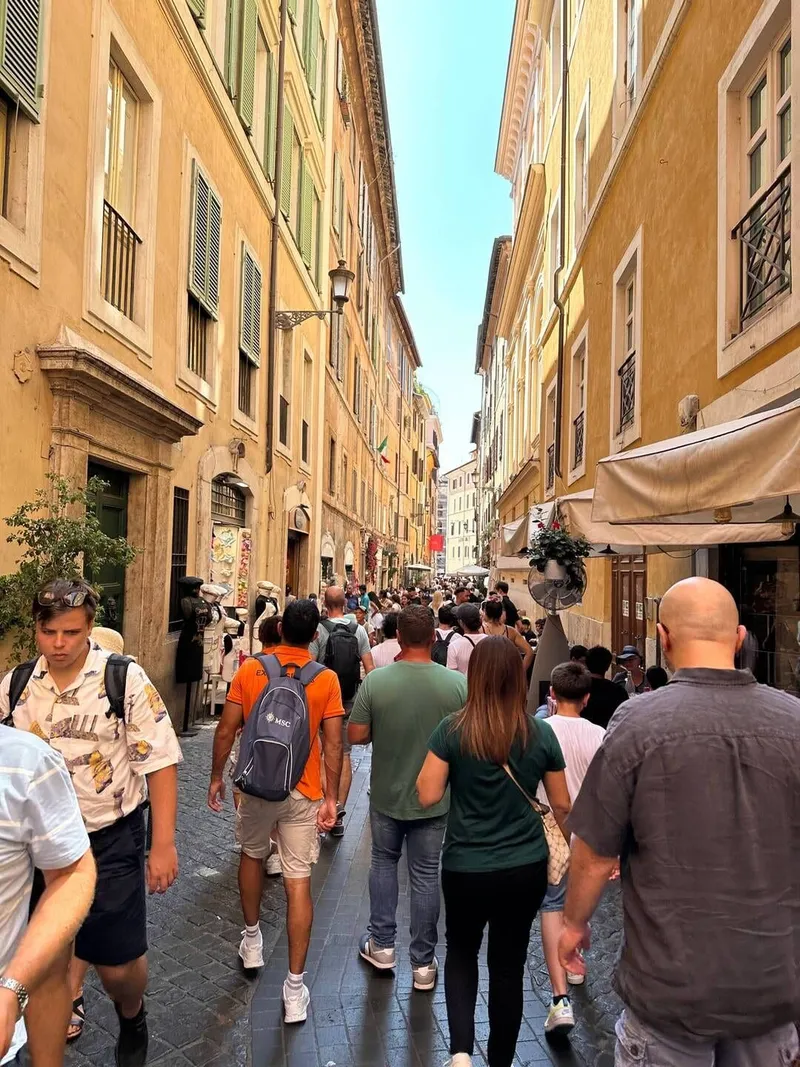 Chris's walking tour of Rome part 1, photo 9 of 10