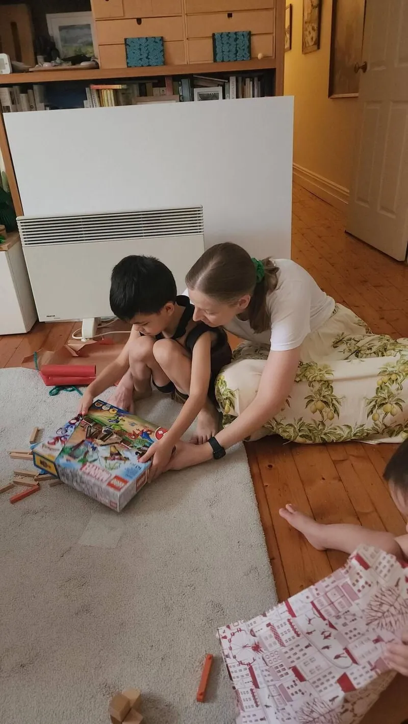Christmas Day, photo 5 of 8