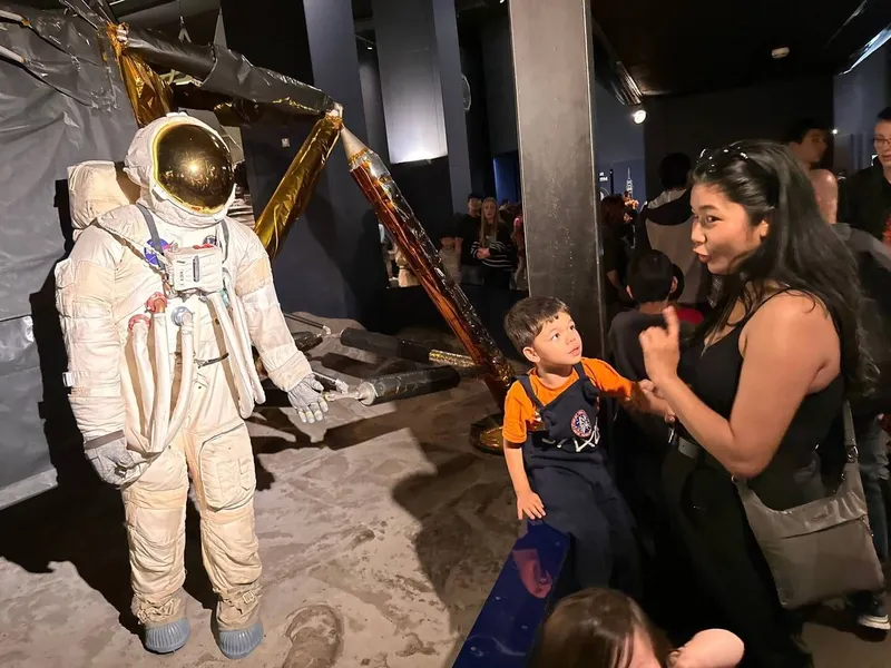 Science museum, photo 1 of 4