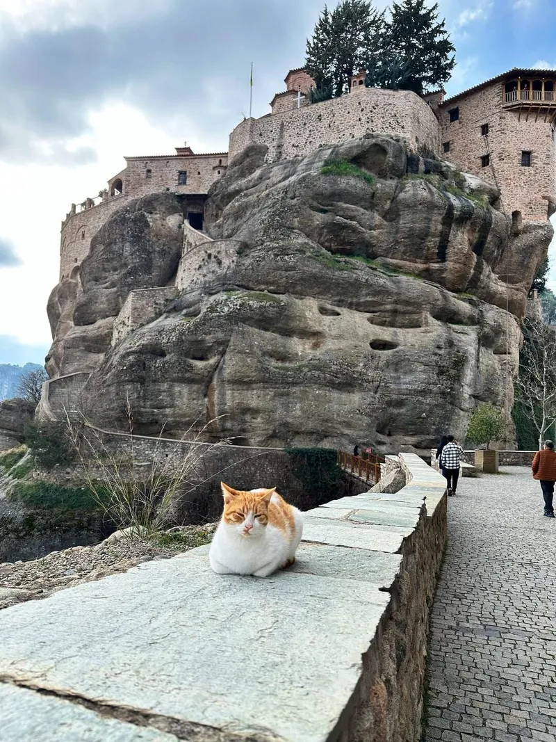 Meteora Monasteries and Hermit Caves, photo 4 of 15