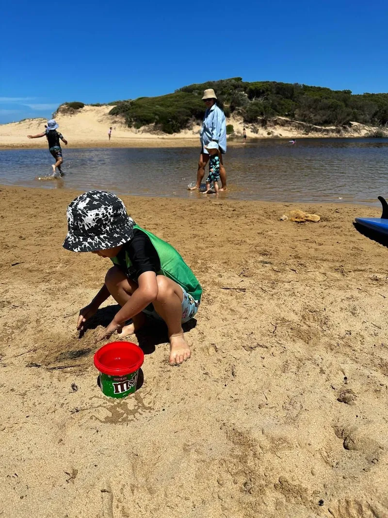 Beach fun (but not for my feet again!), photo 1 of 8