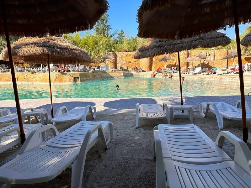 Thermal pools, photo 4 of 4