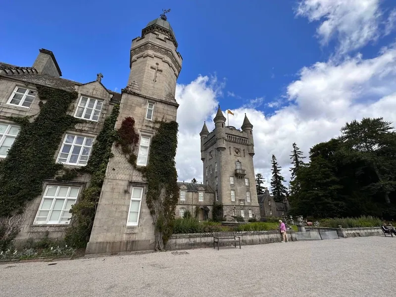 Balmoral, photo 6 of 8