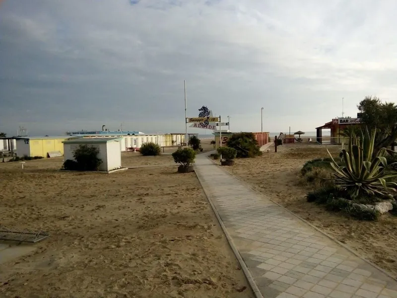 Rimini - stop 1 to Positano, photo 1 of 5