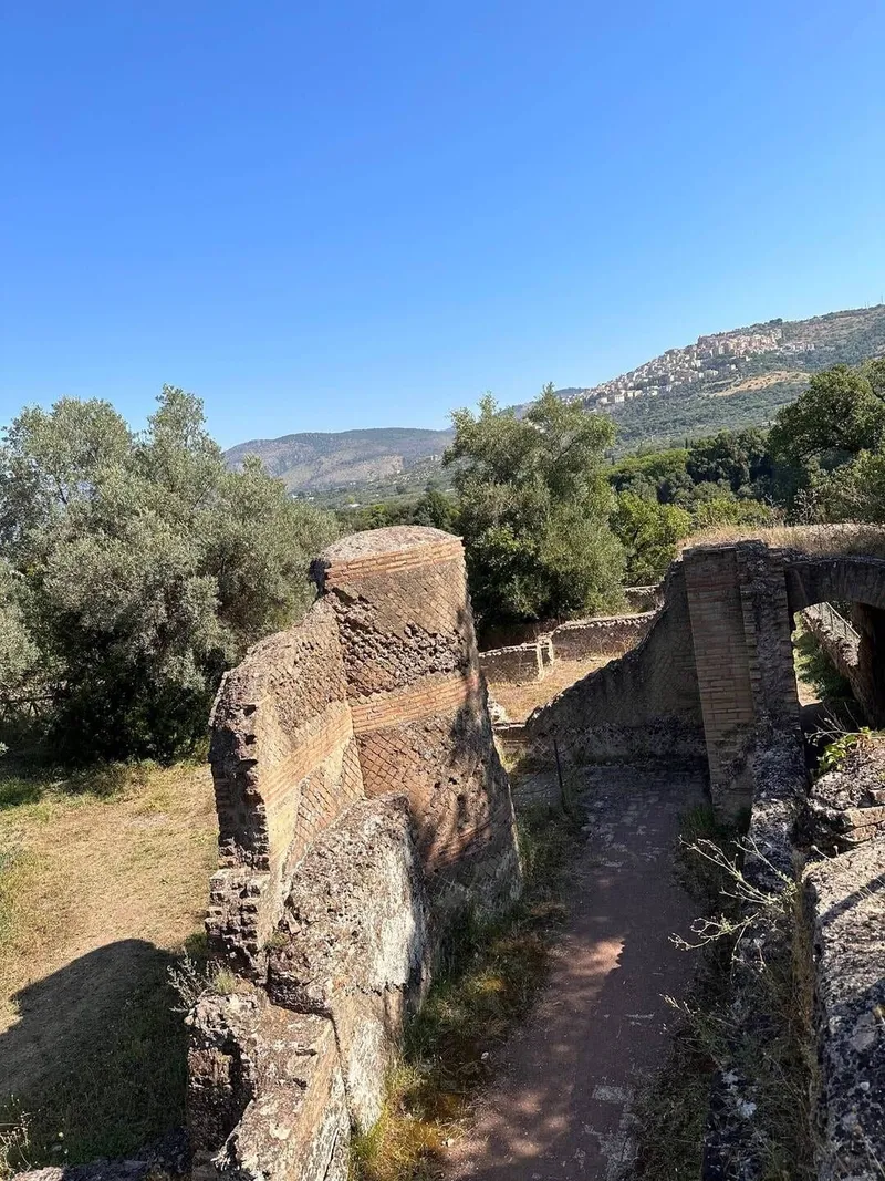 Hadrians Villa, photo 7 of 7