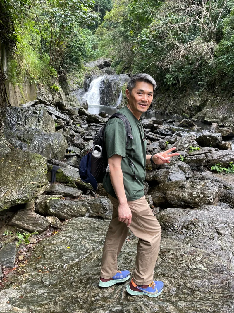 Khon settling into the holiday!