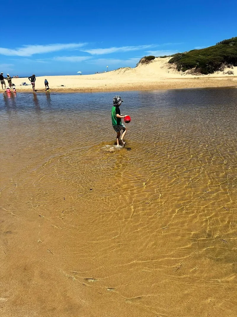 Beach fun (but not for my feet again!), photo 5 of 8