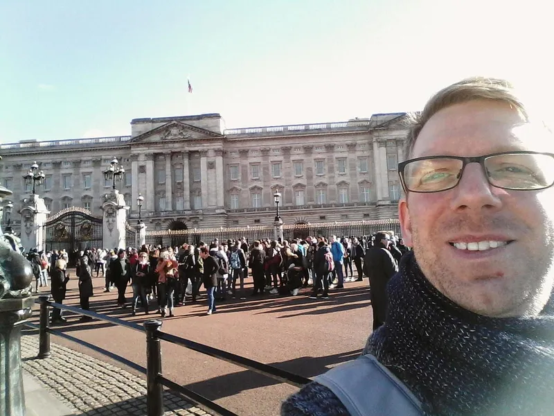 Buckingham Palace, photo 1 of 6