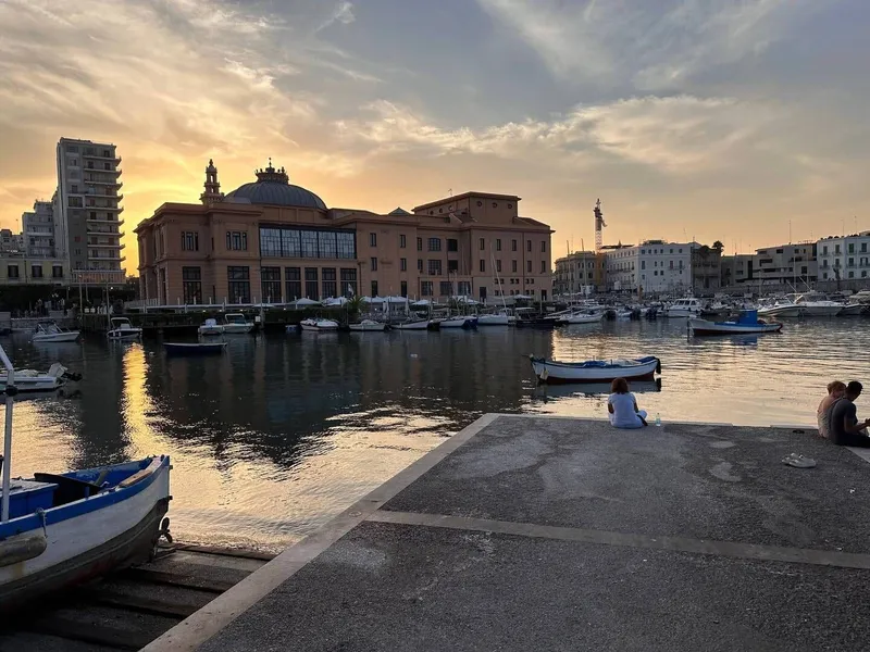 Stroll around Bari, photo 1 of 6