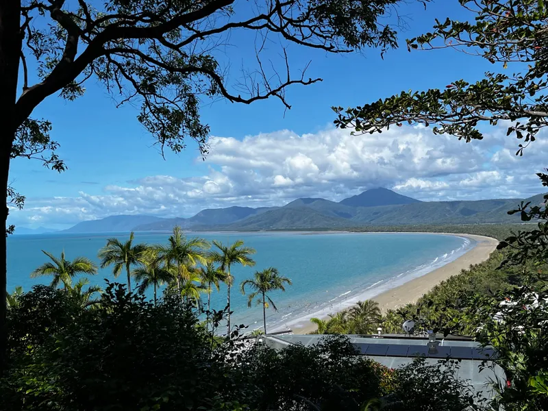 Four Mile Beach and the mountains from the lookout