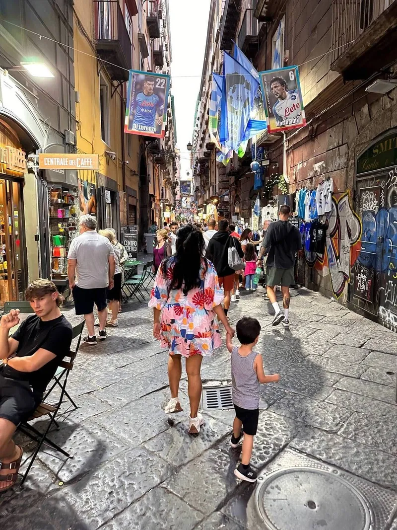 Naples, crazy but cool, photo 5 of 9