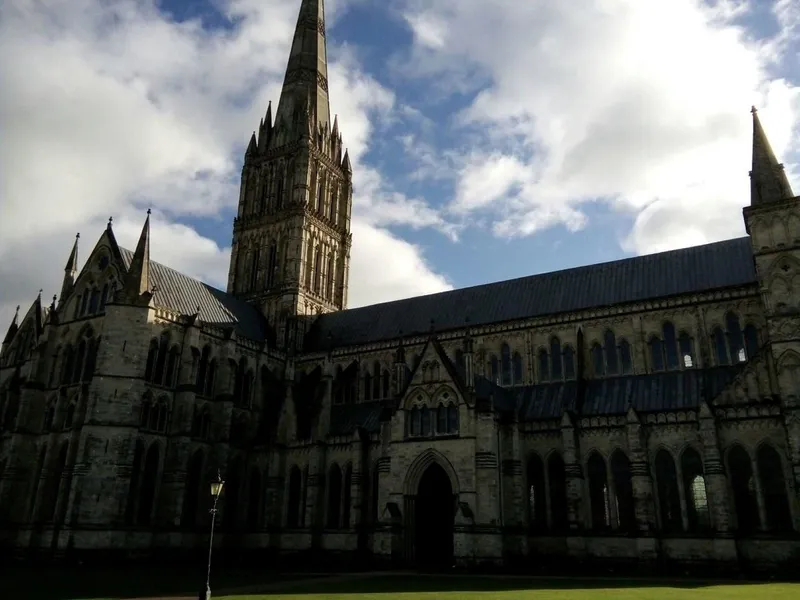 Salisbury Cathedral, photo 2 of 5