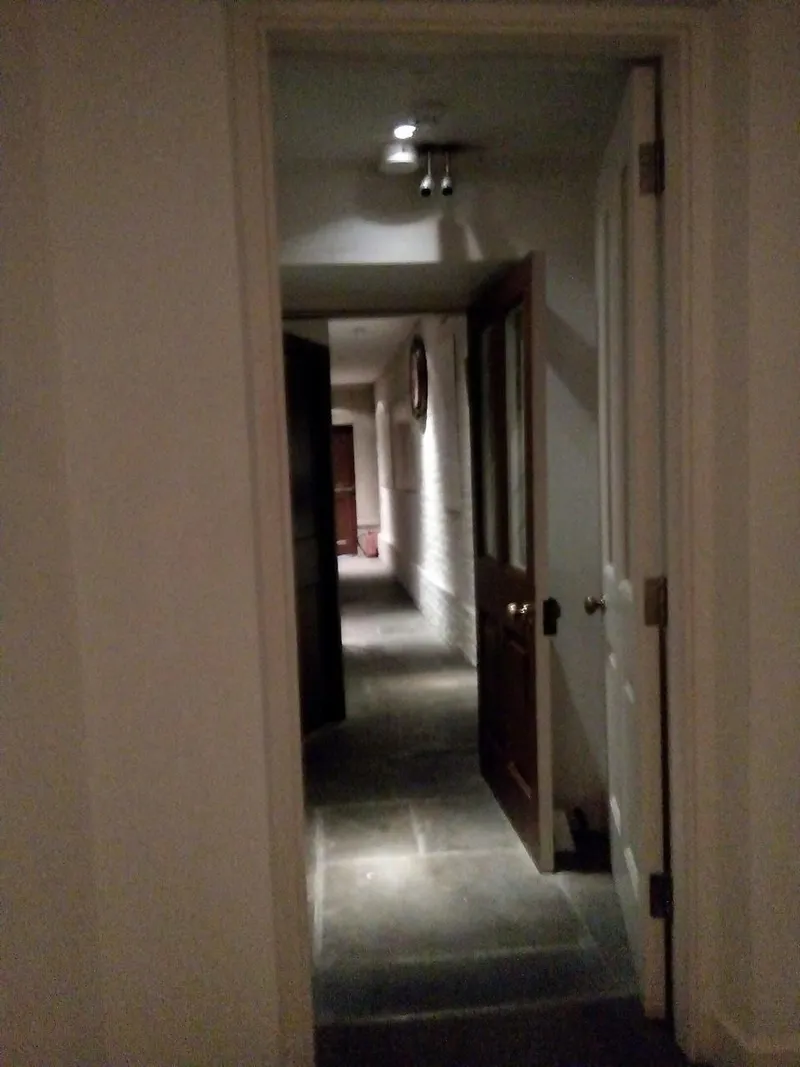 Benjamin Franklin's House, photo 1 of 3