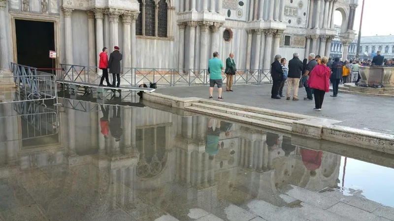San Marco, high tide, photo 3 of 4