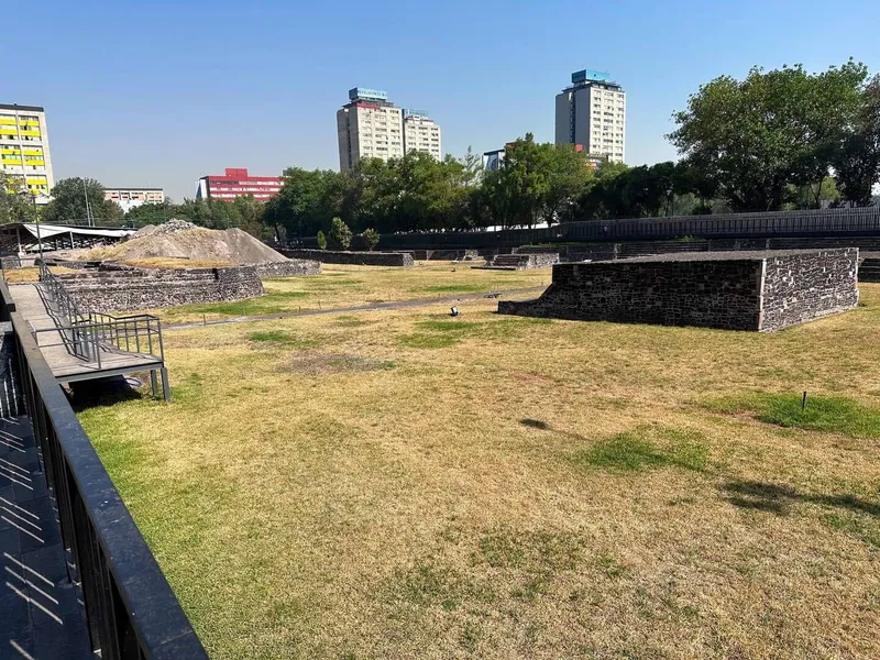 Plaza de las Tres Culturas, photo 2 of 2