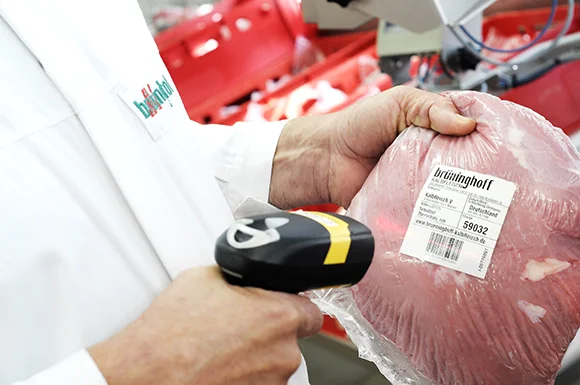 5572-Brueninghoff-5-Scanning-Einlegeetikett-im-Warenausgang