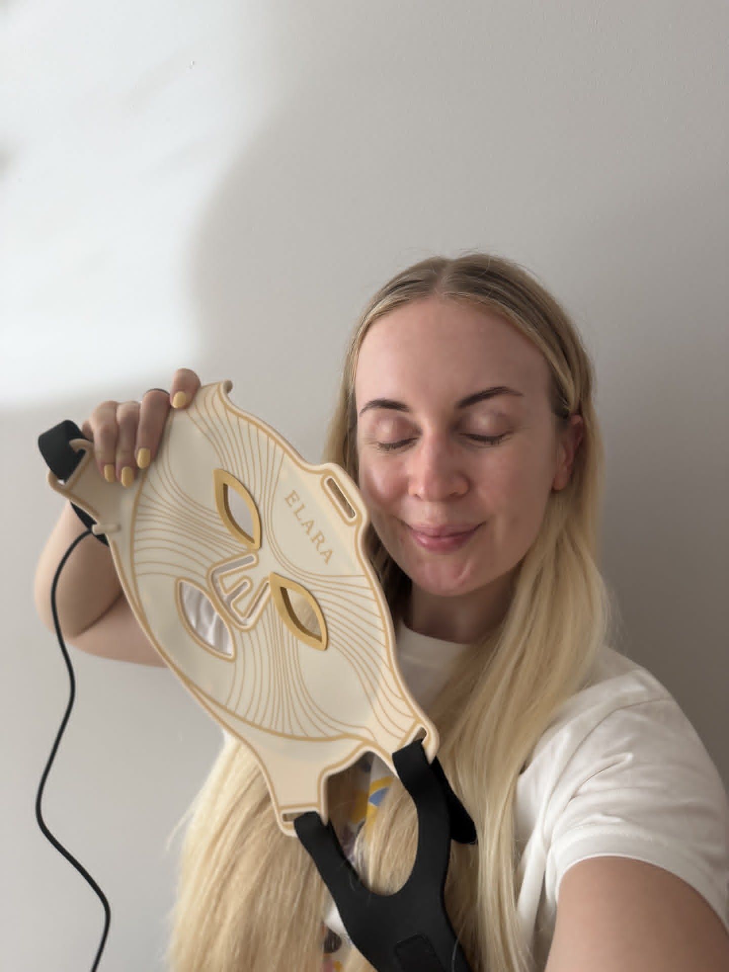 Kundebilde fra Siv for Élara LED-mask