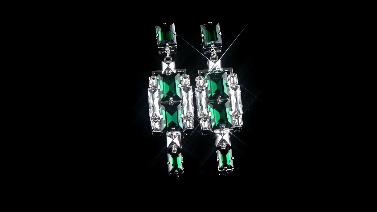 Royal Greens Unique Earings