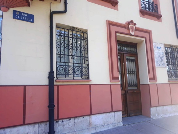 FAE expresa su preocupación por el Decreto Ley de la Junta sobre instalaciones de energía fotovoltaica