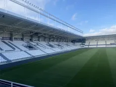 La empresa encargada del mantenimiento del césped de El Plantío pone fin a su relación con el Burgos CF por "impagos"