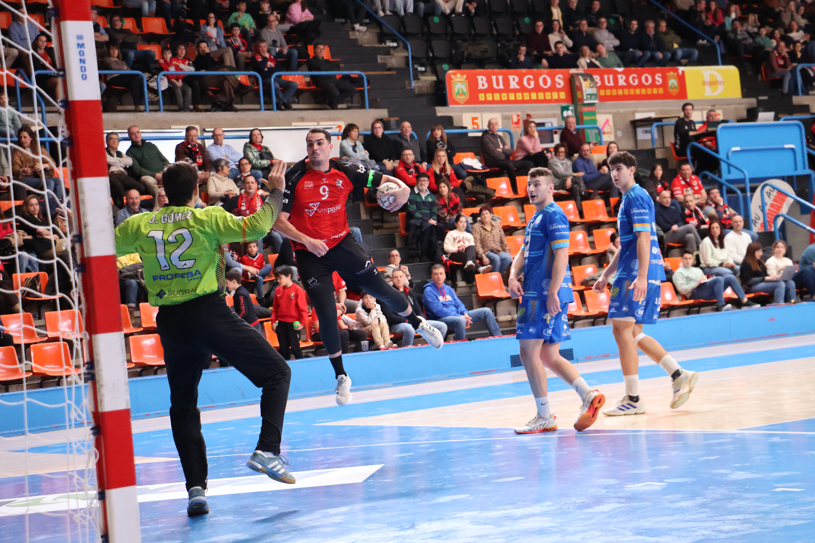 Nassim Bellahcene rompe con en el Club Balonmano Burgos