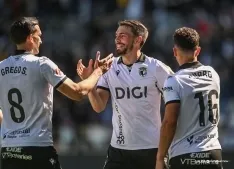 El Burgos CF se pasea ante un Córdoba muy flojo (4-0)