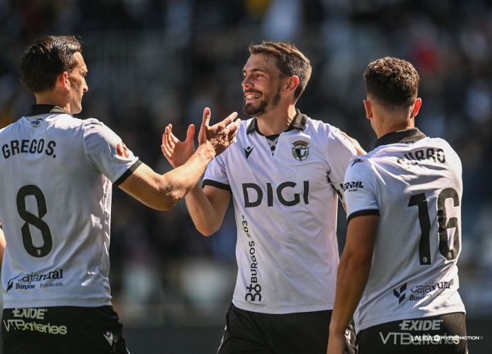 El Burgos CF se pasea ante un Córdoba muy flojo (4-0)