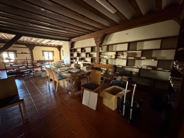 GALER&Iacute;A | Suciedad, basura y deterioro: as&iacute; ha quedado el Monasterio de Belorado tras el desahuc