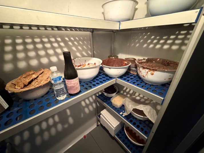 GALER&Iacute;A | Suciedad, basura y deterioro: as&iacute; ha quedado el Monasterio de Belorado tras el desahuc