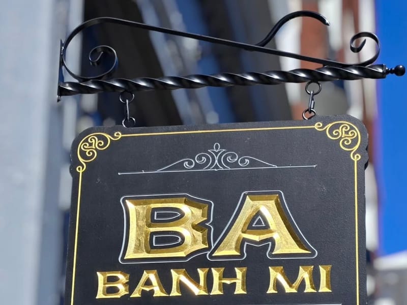 Ba Banh Mi